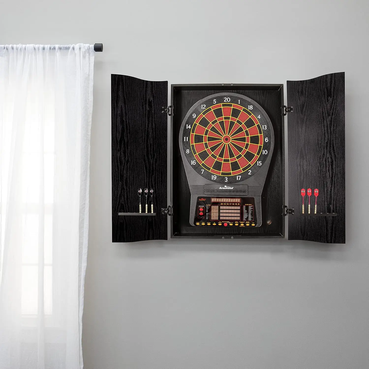 ตู้เก็บลูกดอก Black CricketPro - Electronic Dartboard Cabinet บทวิจารณ์และราคา